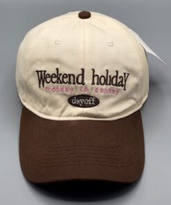 Weekend Holiday Cap